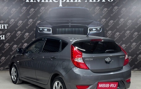 Hyundai Solaris II рестайлинг, 2013 год, 910 000 рублей, 6 фотография