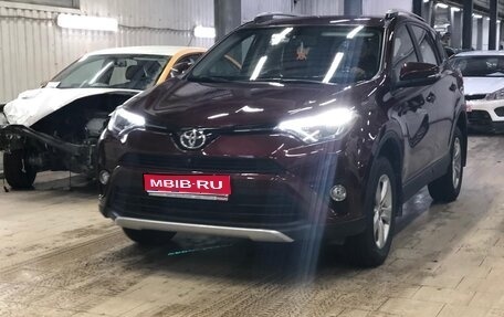 Toyota RAV4, 2015 год, 2 010 000 рублей, 1 фотография