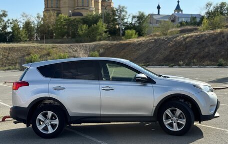 Toyota RAV4, 2013 год, 1 830 000 рублей, 4 фотография