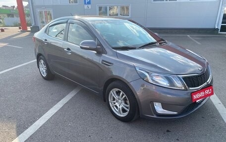 KIA Rio III рестайлинг, 2013 год, 925 000 рублей, 3 фотография