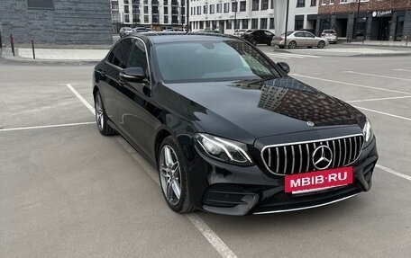 Mercedes-Benz E-Класс, 2019 год, 3 700 000 рублей, 2 фотография