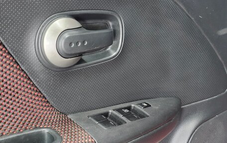 Nissan Note II рестайлинг, 2008 год, 700 000 рублей, 23 фотография