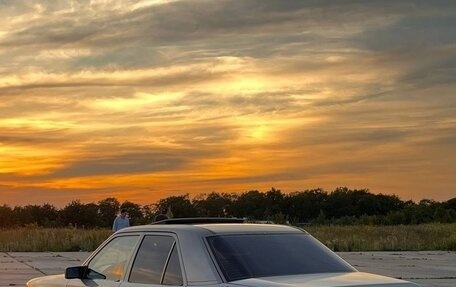 Mercedes-Benz W124, 1990 год, 430 000 рублей, 5 фотография