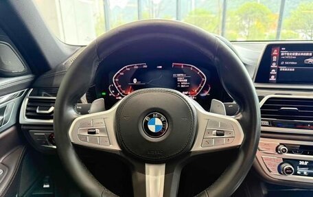 BMW 7 серия, 2021 год, 4 580 000 рублей, 11 фотография