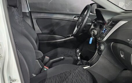 Hyundai Solaris II рестайлинг, 2014 год, 845 000 рублей, 21 фотография