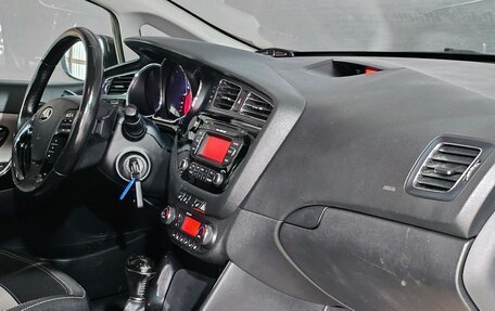 KIA cee'd III, 2012 год, 945 000 рублей, 18 фотография