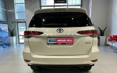 Toyota Fortuner II, 2022 год, 4 249 000 рублей, 5 фотография
