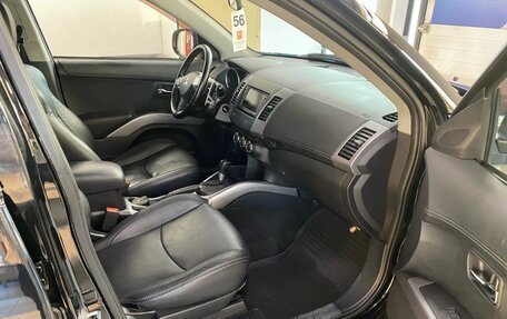 Mitsubishi Outlander III рестайлинг 3, 2012 год, 1 099 000 рублей, 11 фотография