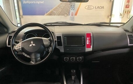 Mitsubishi Outlander III рестайлинг 3, 2012 год, 1 099 000 рублей, 9 фотография