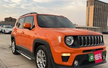 Jeep Renegade I рестайлинг, 2021 год, 1 250 000 рублей, 3 фотография