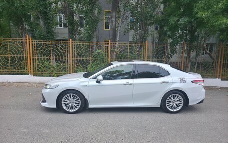 Toyota Camry, 2020 год, 3 050 000 рублей, 2 фотография