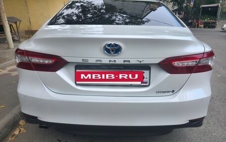 Toyota Camry, 2020 год, 3 050 000 рублей, 11 фотография