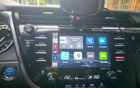 Toyota Camry, 2020 год, 3 050 000 рублей, 8 фотография