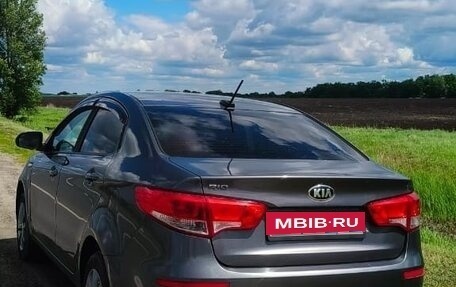 KIA Rio III рестайлинг, 2017 год, 1 100 000 рублей, 3 фотография
