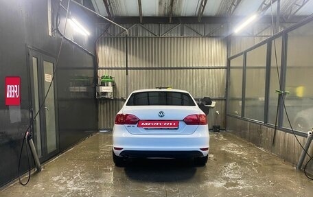 Volkswagen Jetta VI, 2013 год, 750 000 рублей, 6 фотография