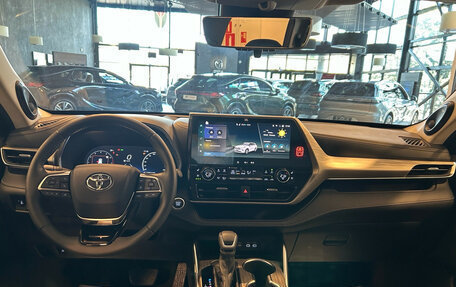 Toyota Highlander, 2025 год, 5 450 000 рублей, 16 фотография