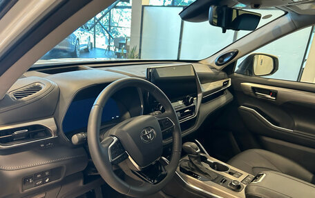 Toyota Highlander, 2025 год, 5 450 000 рублей, 12 фотография