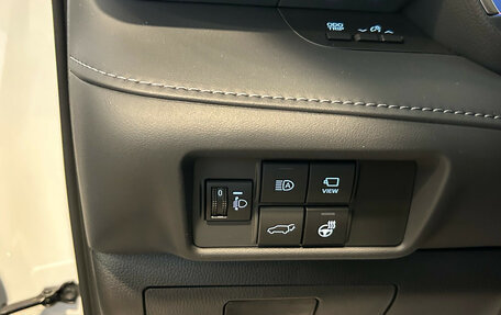 Toyota Highlander, 2025 год, 5 450 000 рублей, 22 фотография