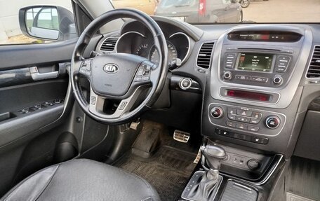 KIA Sorento II рестайлинг, 2014 год, 1 470 000 рублей, 23 фотография