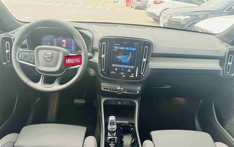 Volvo XC40 I, 2023 год, 2 841 000 рублей, 6 фотография