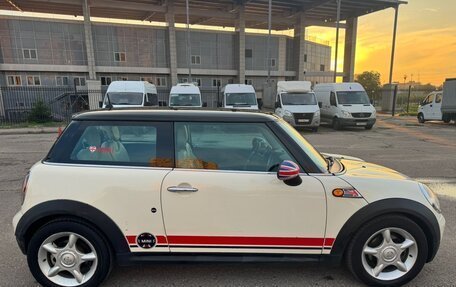 MINI Hatch, 2009 год, 550 000 рублей, 6 фотография