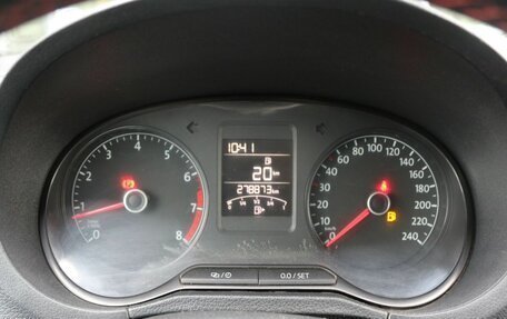 Volkswagen Polo VI (EU Market), 2017 год, 750 000 рублей, 7 фотография