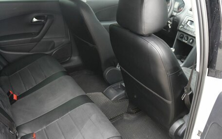 Volkswagen Polo VI (EU Market), 2017 год, 750 000 рублей, 15 фотография
