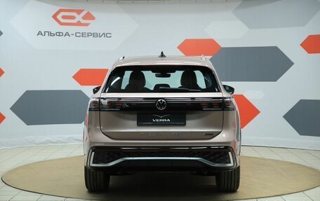 Volkswagen Tiguan, 2024 год, 4 450 000 рублей, 6 фотография