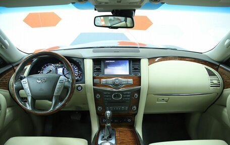 Infiniti QX80 I рестайлинг, 2017 год, 2 690 000 рублей, 16 фотография