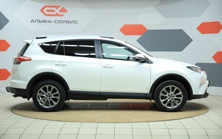 Toyota RAV4, 2017 год, 2 250 000 рублей, 4 фотография