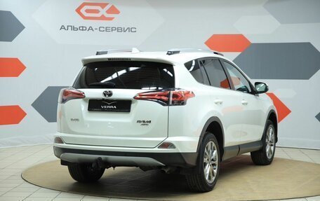 Toyota RAV4, 2017 год, 2 250 000 рублей, 5 фотография