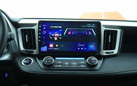 Toyota RAV4, 2017 год, 2 250 000 рублей, 14 фотография