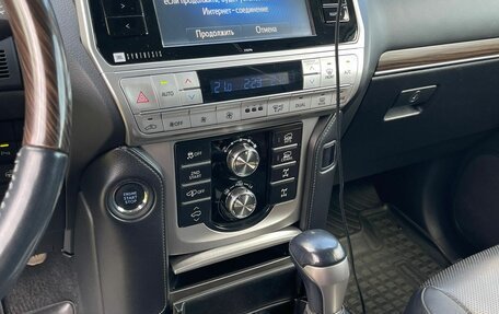 Toyota Land Cruiser Prado 150 рестайлинг 2, 2017 год, 4 870 000 рублей, 10 фотография