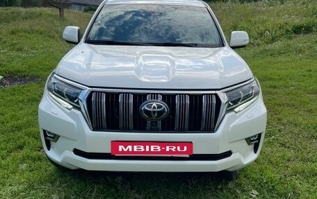 Toyota Land Cruiser Prado 150 рестайлинг 2, 2017 год, 4 870 000 рублей, 19 фотография