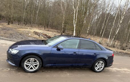 Audi A4, 2018 год, 2 450 000 рублей, 2 фотография