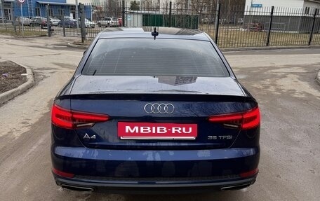 Audi A4, 2018 год, 2 450 000 рублей, 3 фотография