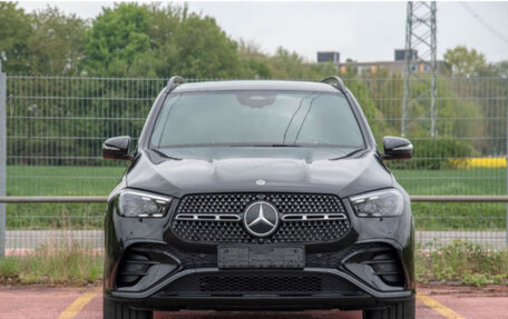 Mercedes-Benz GLE, 2024 год, 16 500 000 рублей, 2 фотография