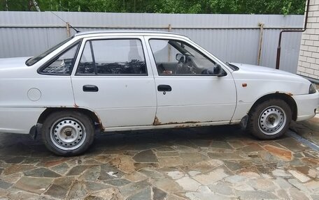 Daewoo Nexia I рестайлинг, 2011 год, 250 000 рублей, 3 фотография