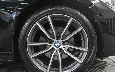 BMW 3 серия, 2021 год, 3 550 000 рублей, 26 фотография
