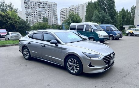 Hyundai Sonata VIII, 2019 год, 2 450 000 рублей, 3 фотография