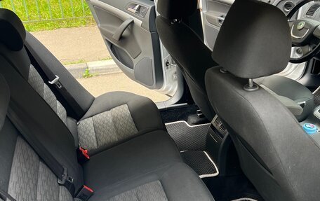 Skoda Octavia, 2012 год, 990 000 рублей, 29 фотография