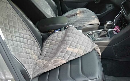Volkswagen Tiguan II, 2021 год, 3 400 000 рублей, 9 фотография