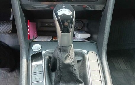 Volkswagen Tiguan II, 2021 год, 3 400 000 рублей, 13 фотография