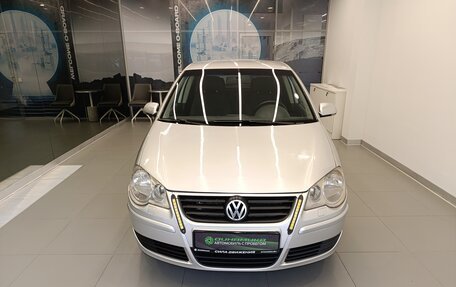 Volkswagen Polo IV рестайлинг, 2007 год, 450 000 рублей, 2 фотография