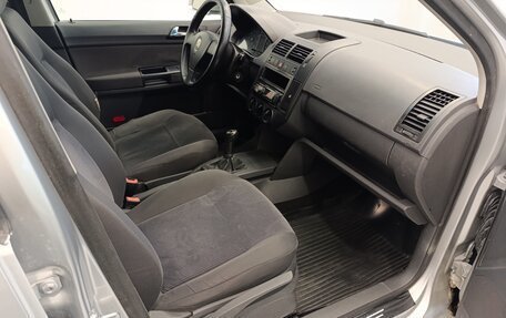 Volkswagen Polo IV рестайлинг, 2007 год, 450 000 рублей, 11 фотография