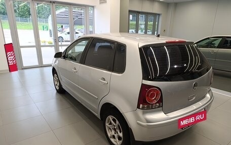 Volkswagen Polo IV рестайлинг, 2007 год, 450 000 рублей, 6 фотография