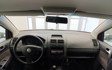 Volkswagen Polo IV рестайлинг, 2007 год, 450 000 рублей, 13 фотография
