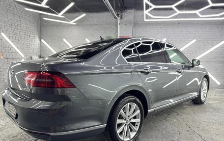 Volkswagen Passat B8 рестайлинг, 2016 год, 1 900 000 рублей, 14 фотография