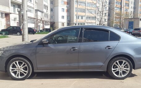 Volkswagen Jetta VI, 2014 год, 1 520 000 рублей, 3 фотография
