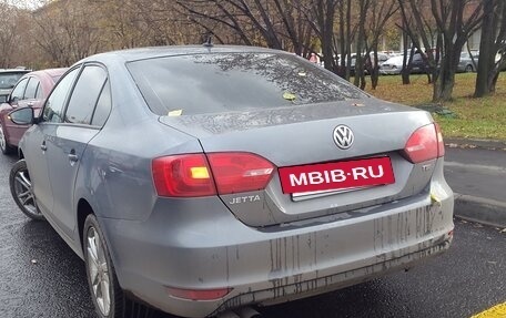 Volkswagen Jetta VI, 2014 год, 1 520 000 рублей, 2 фотография